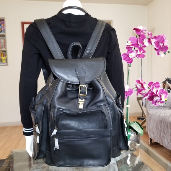 Clava Handbags - Gorgeous CLAVA Large Leather Backpack